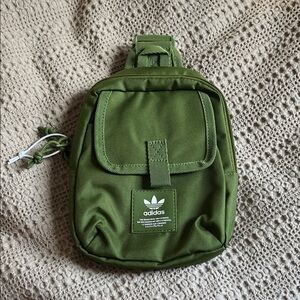 🆕 Adidas Originals Utility Mini Sling Bag Olive Green